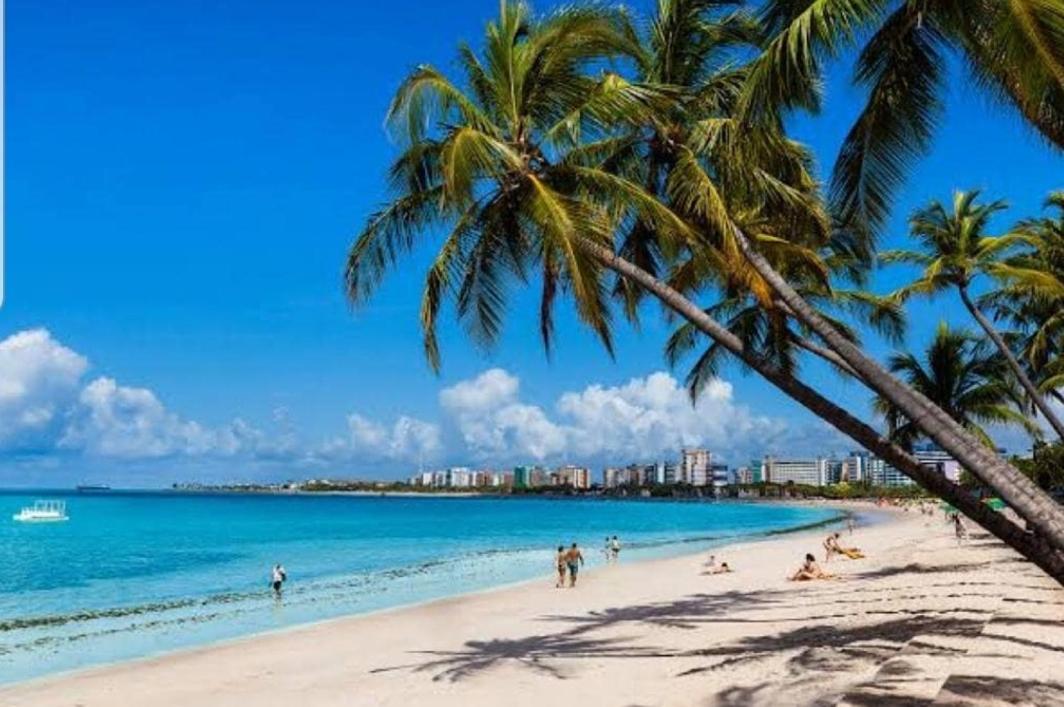 מלון Maceió Pousada Lucrezia מראה חיצוני תמונה